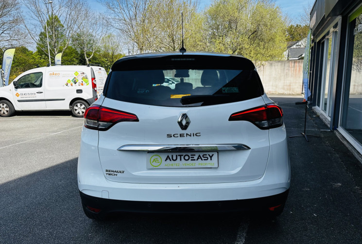 Renault Scénic 1.5 dCi 110ch 
