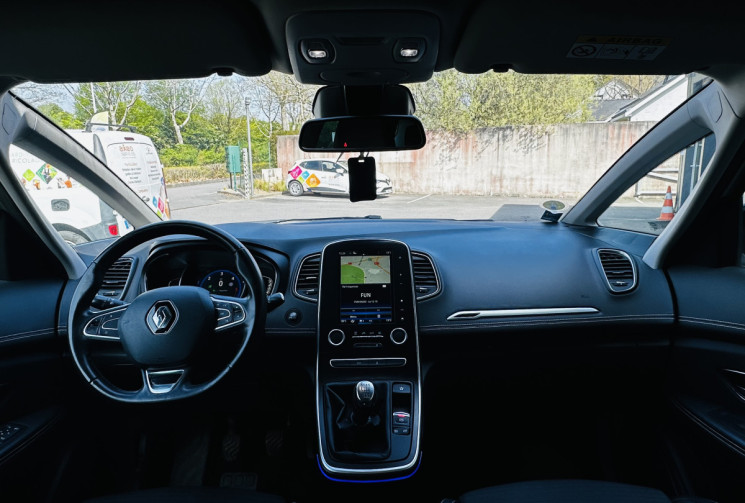 Renault Scénic 1.5 dCi 110ch 