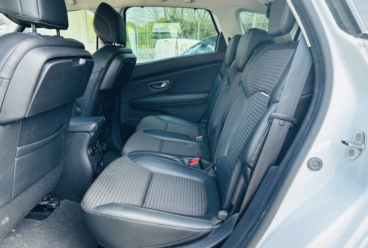 Renault Scénic 1.5 dCi 110ch 