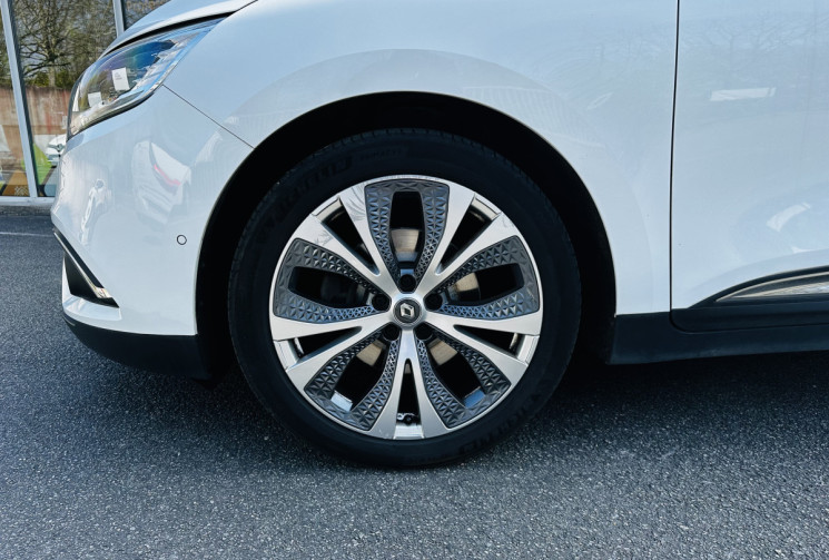 Renault Scénic 1.5 dCi 110ch 