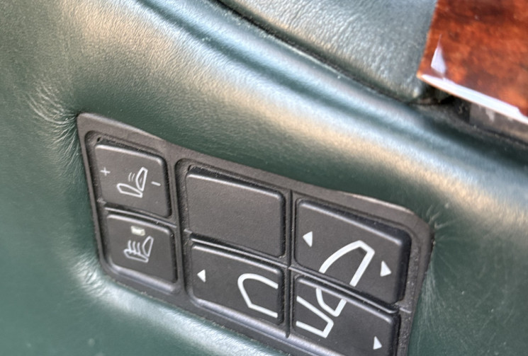 Aston Martin DB7 L6 3.2i coupé 331cv / 43000km / AstonMartin DB 7