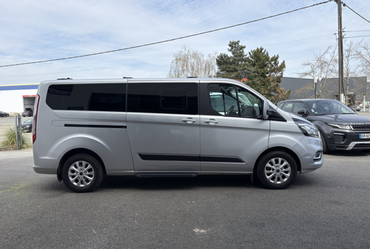 Ford Tourneo Custom 310 L2H1 2.0 TDCi 130 ch Titanium 8 places + équipement Van aménagé 