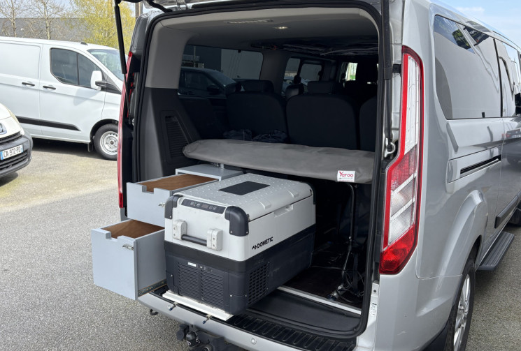 Ford Tourneo Custom 310 L2H1 2.0 TDCi 130 ch Titanium 8 places + équipement Van aménagé 