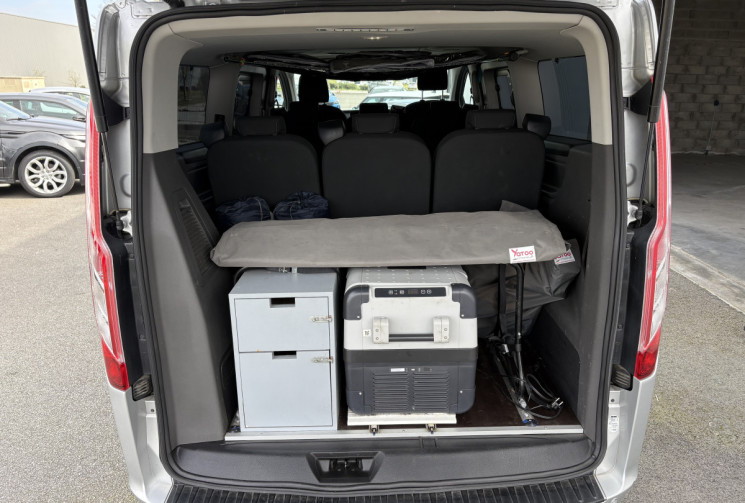 Ford Tourneo Custom 310 L2H1 2.0 TDCi 130 ch Titanium 8 places + équipement Van aménagé 