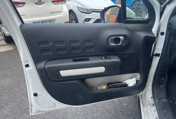 Citroën C3  III Phase 2 1.2 VTi 12V 83 cv YOU