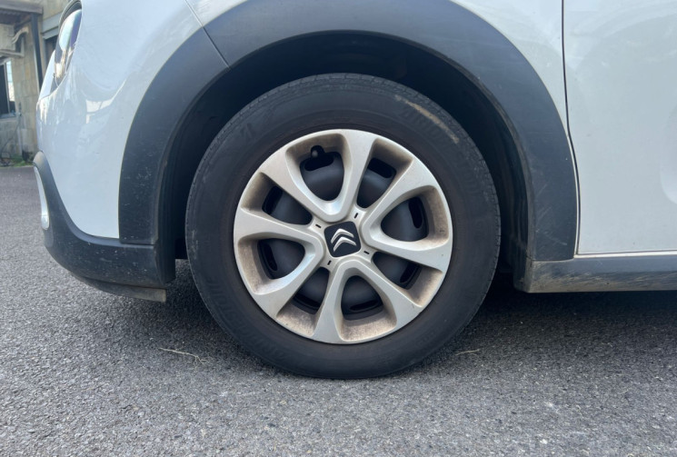 Citroën C3  III Phase 2 1.2 VTi 12V 83 cv YOU