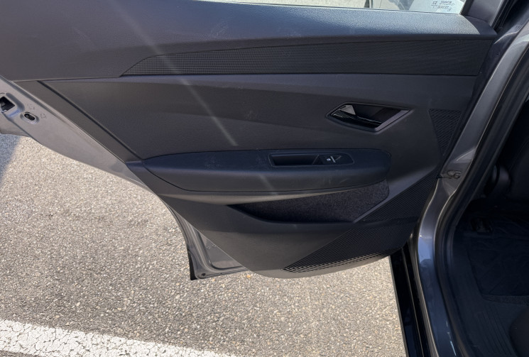 Renault Megane E-Tech EV60 220 ch Equilibre optimum charge / Suivi Renault / 1ère main / SOH 95.8%