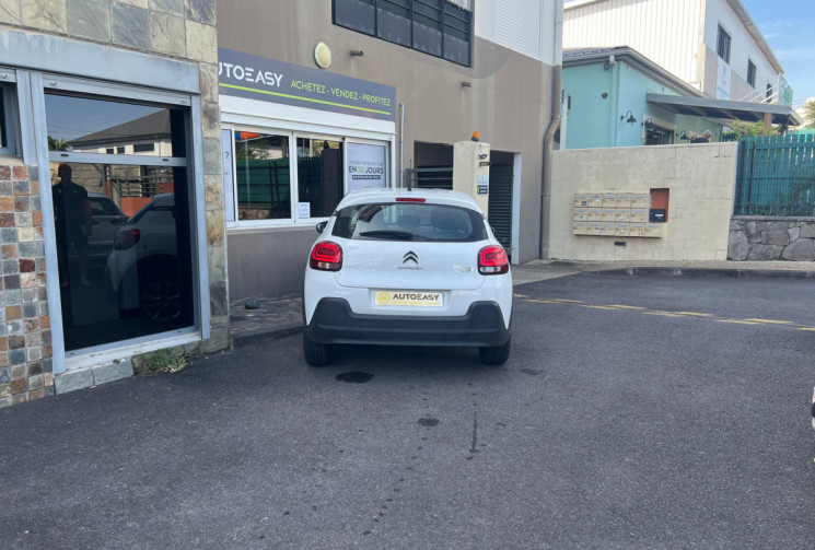 Citroën C3  III Phase 2 1.2 VTi 12V 83 cv YOU