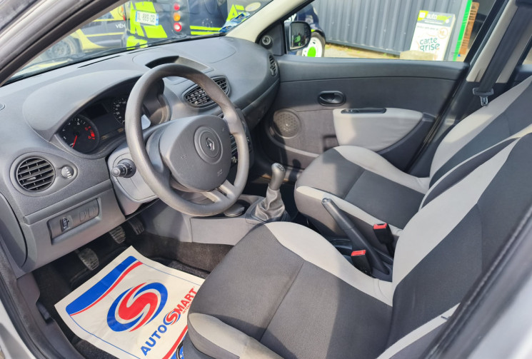 Renault Clio III ESTATE 1.5 DCI 75 ATHENTIQUE CLIM