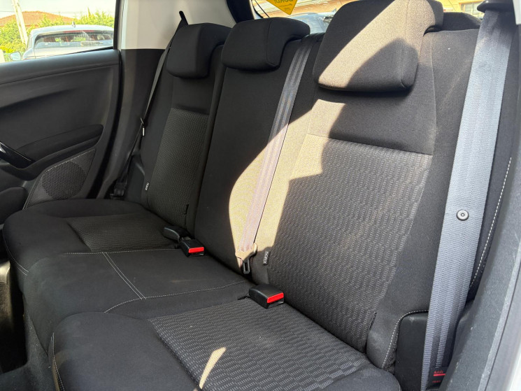 Peugeot 208 1.2 VTi Style 5p / Courroie de distribution neuve