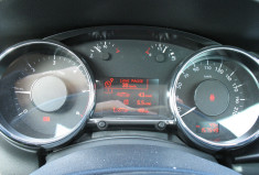 Peugeot 3008 1.6 HDi 112 ALLURE