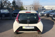 Toyota Aygo 1.0 / 69 CH / X-PLAY / CLIM