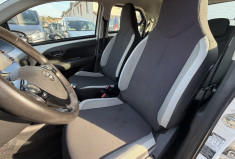 Toyota Aygo 1.0 / 69 CH / X-PLAY / CLIM