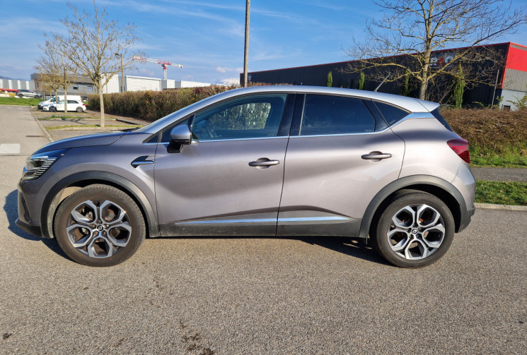 Renault Captur 1.3 TCe 140Ch Mild Hybrid Intens