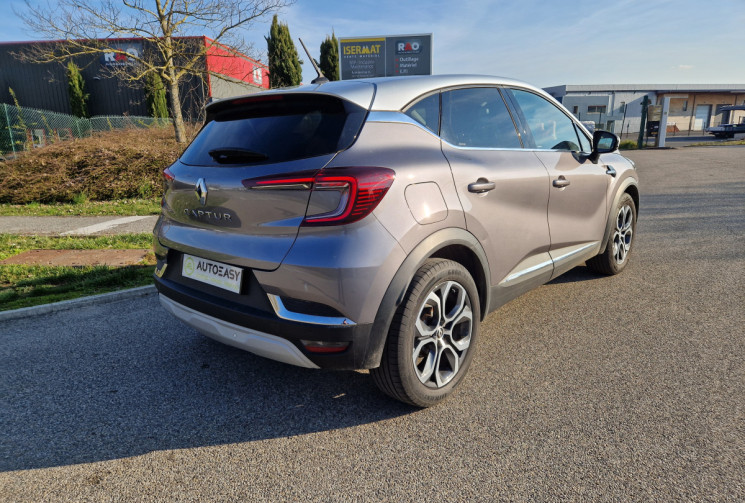 Renault Captur 1.3 TCe 140Ch Mild Hybrid Intens