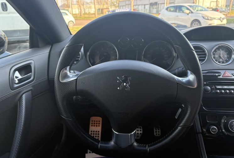 Peugeot RCZ 1.6 THP 156ch (chaine distribution remplacée)