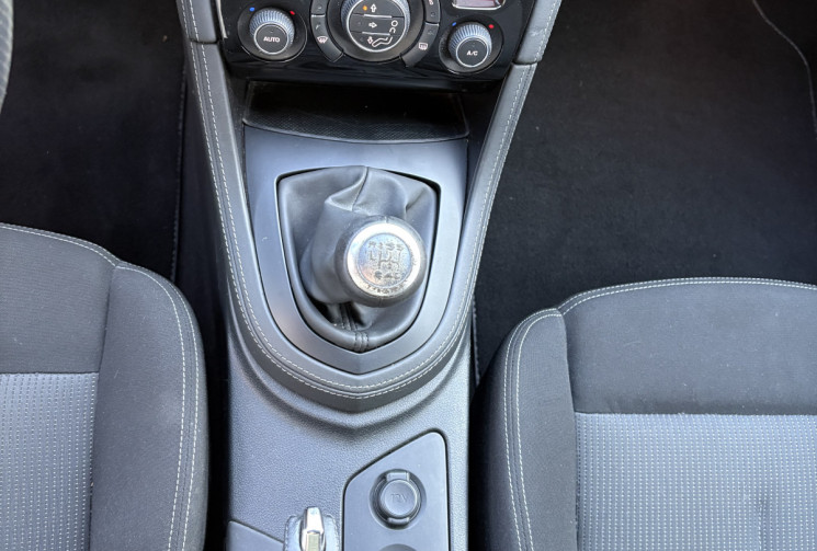 Peugeot RCZ 1.6 THP 156ch (chaine distribution remplacée)