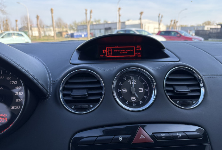 Peugeot RCZ 1.6 THP 156ch (chaine distribution remplacée)