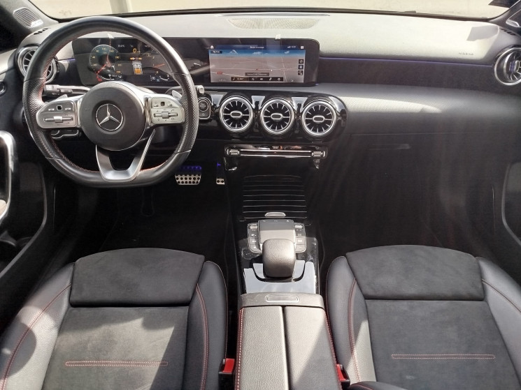Mercedes Classe A 200 AMG LINE / 1.3 Ti / 163 cv / SUIVI MERCEDES