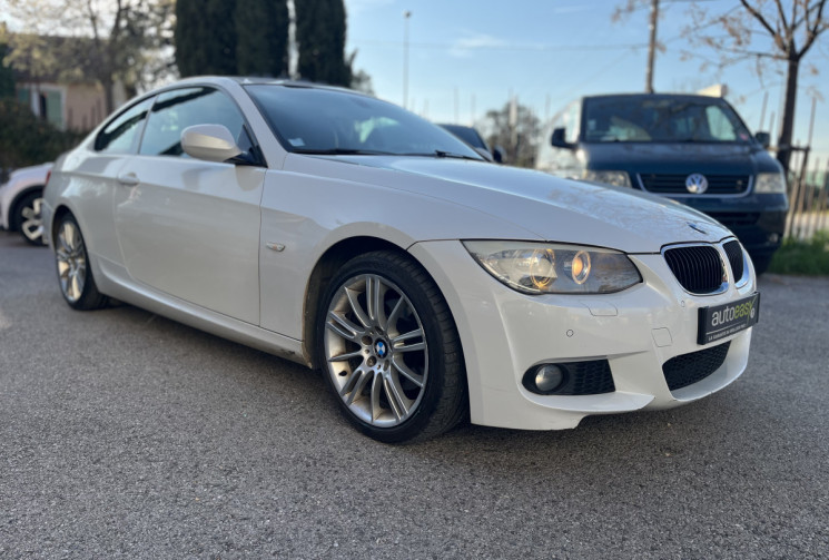BMW SERIE 3 COUPE E92 LCI 320xd M SPORT / TOIT OUVRANT / SIÈGES CHAUFFANTS / 320 XD / PACK M