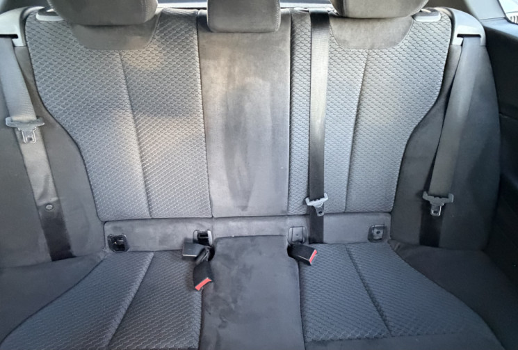 BMW Série 1 (F21) LCI 3 Portes 118d 2.0 d 16V 150 cv Boîte auto  