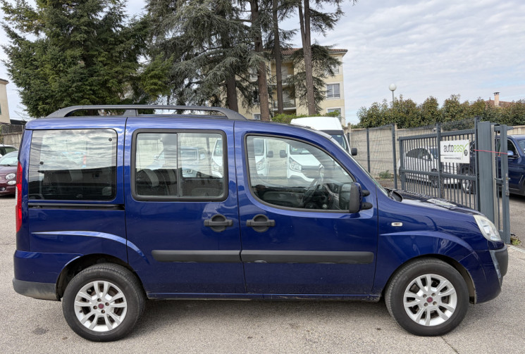 FIAT DOBLO 1.3 D / 84 CH / 7 PLACES 