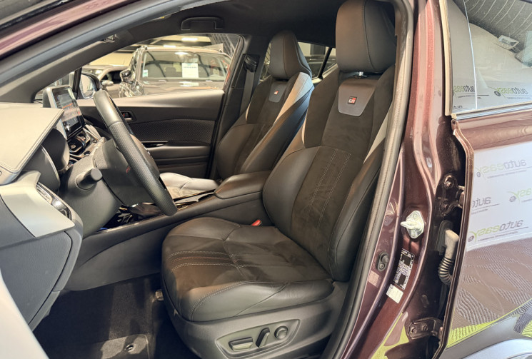 Toyota C-HR 122h GR-Sport 2WD E-CVT MY22 1ERE MAIN