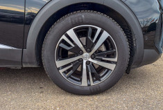 Peugeot 3008 1.6 THP EAT8 180 cv Boîte auto Alcantara Sièges chauffants Angles morts 