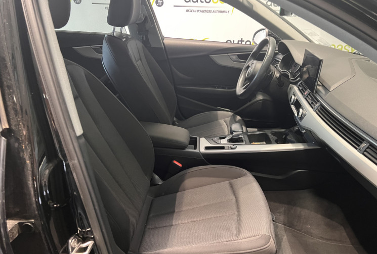 Audi A4 Avant 35 TDI 163 ch Business line S tronic 7 