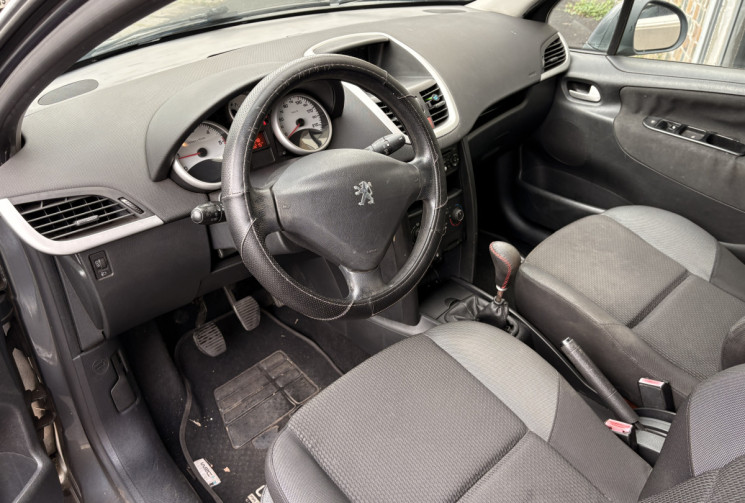 Peugeot 207 1.6 HDi 16V 90 cv