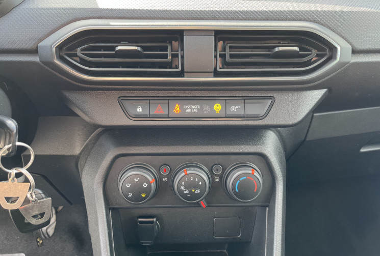 Dacia Sandero 1.0 SCe 65 ch Essentiel