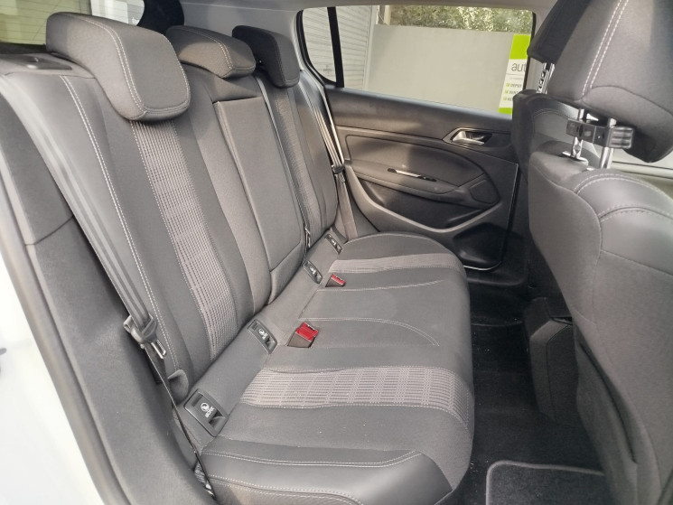 Peugeot 308 Phase II // 1.5 BlueHDi // ALLURE // 130 cv