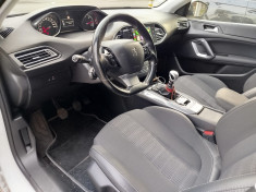 Peugeot 308 Phase II // 1.5 BlueHDi // ALLURE // 130 cv