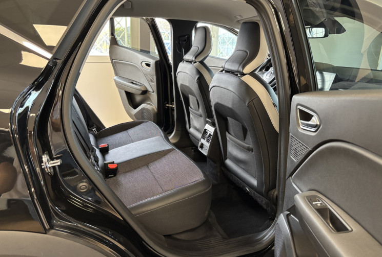 Renault Captur 1.3 TCE EDC7 130 INTENS / 1ERE MAIN / SUIVI COMPLET RENAULT