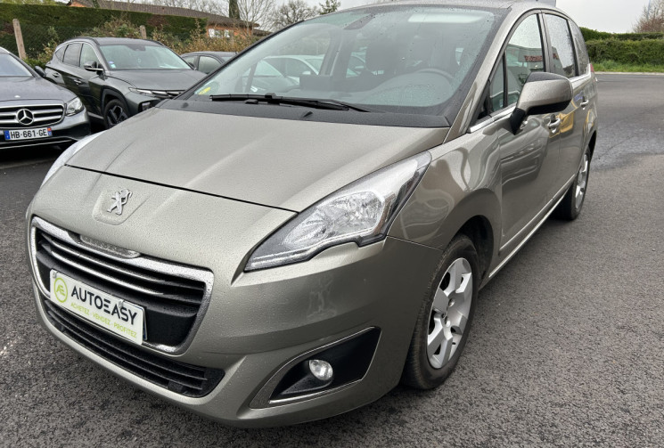 Peugeot 5008 1.6 HDI 115 cv Business Pack