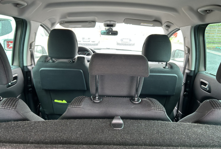 Peugeot 5008 1.6 HDI 115 cv Business Pack