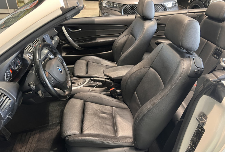 BMW Série 1 3.0 135i 306 CH PACK M BVA E88 BI-TURBO