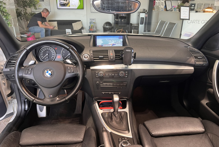 BMW Série 1 3.0 135i 306 CH PACK M BVA E88 BI-TURBO