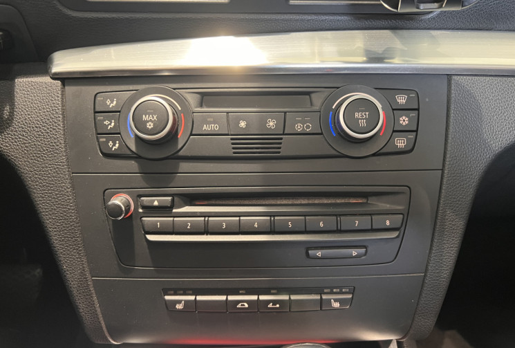 BMW Série 1 3.0 135i 306 CH PACK M BVA E88 BI-TURBO