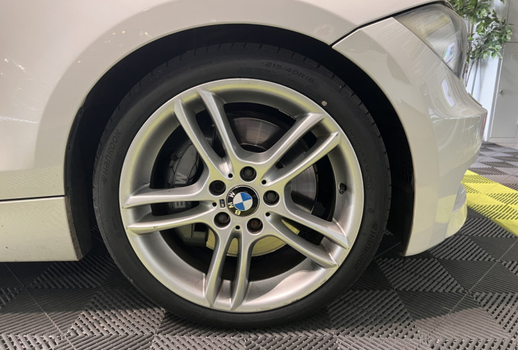 BMW Série 1 3.0 135i 306 CH PACK M BVA E88 BI-TURBO