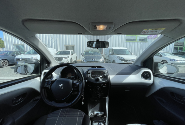 Peugeot 108 69ch1.0 VTi Style 5p Entretien a jour*Rien a prevoir 