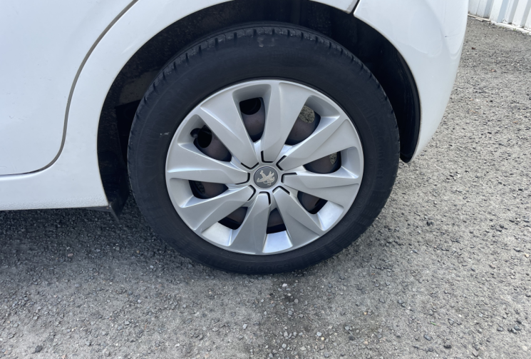 Peugeot 108 69ch1.0 VTi Style 5p Entretien a jour*Rien a prevoir 