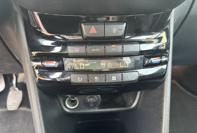 Peugeot 2008 1.6 BlueHDi S&S 120 cv BVM6 ALLURE