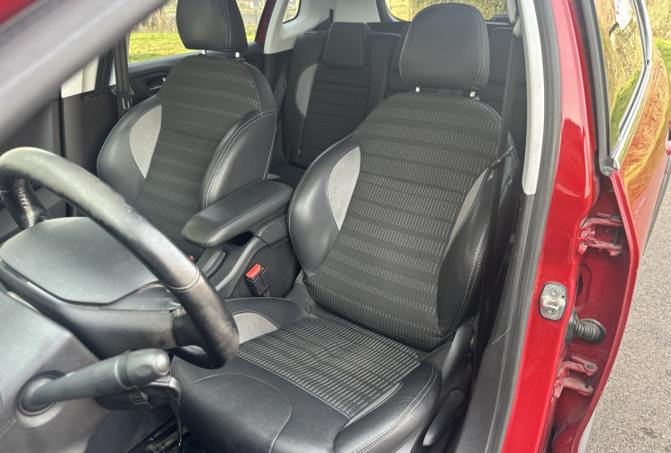 Peugeot 2008 1.6 BlueHDi S&S 120 cv BVM6 ALLURE