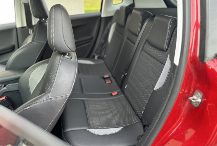 Peugeot 2008 1.6 BlueHDi S&S 120 cv BVM6 ALLURE