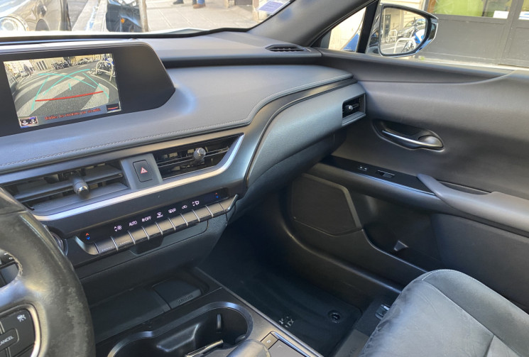 Lexus UX  250h 2.0 VVT-iE 16V 184 HYBRID FWD Pack Confort business ENTRETIEN EXCLUSIF LEXUS