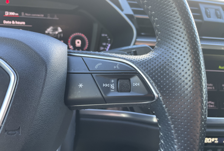 Audi Q3 35 TFSi 150Cv / 1ère Main / Excellent État / S-Line