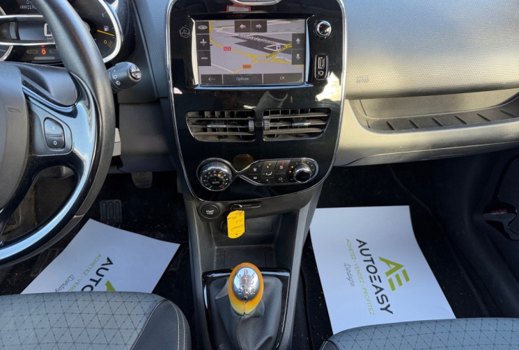 Renault Clio 1.5 DCI 90ch DYNAMIQUE / DISTRIBUTION NEUVE