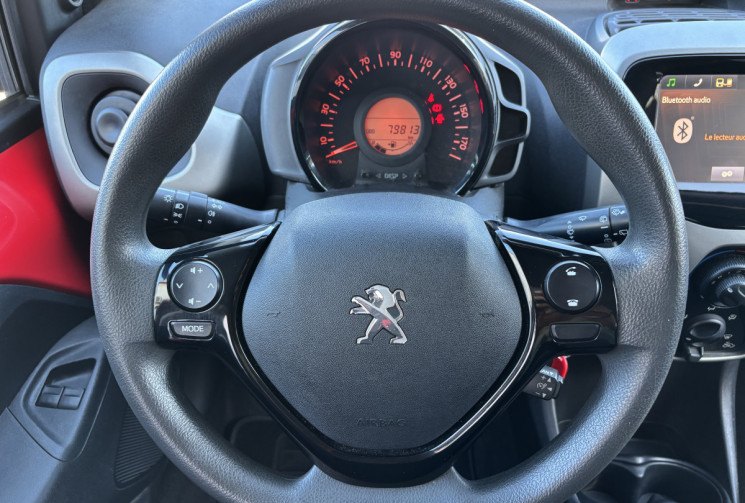 Peugeot 108 1.2 THP 82 ALLURE