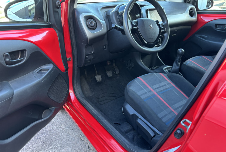 Peugeot 108 1.2 THP 82 ALLURE